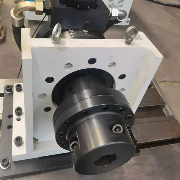 等速驅動軸扭轉疲勞試驗台