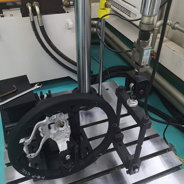 方向盤扭轉疲勞試驗台